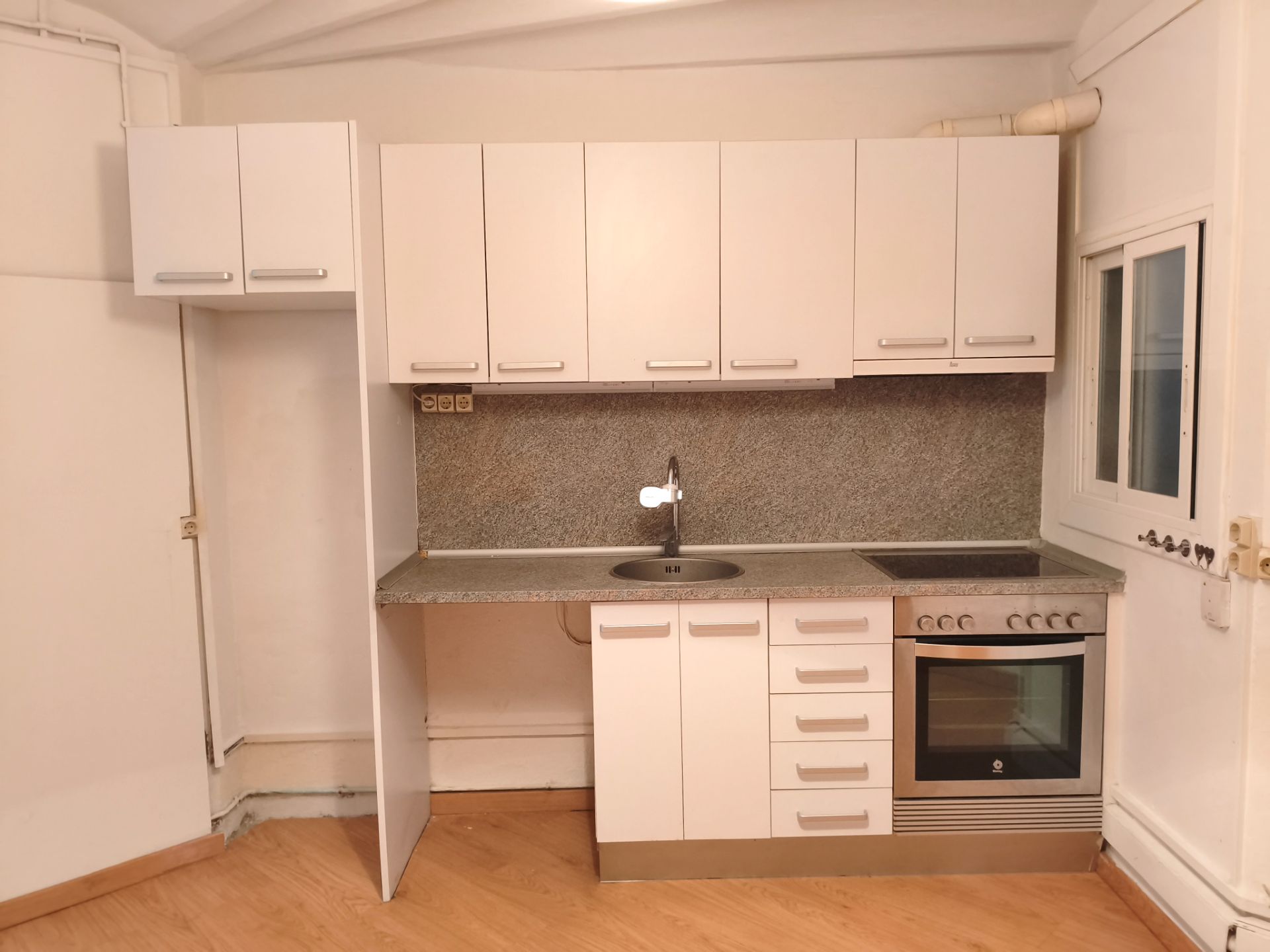 Kitchen of Flat to rent in  Barcelona Capital  with Pets allowed