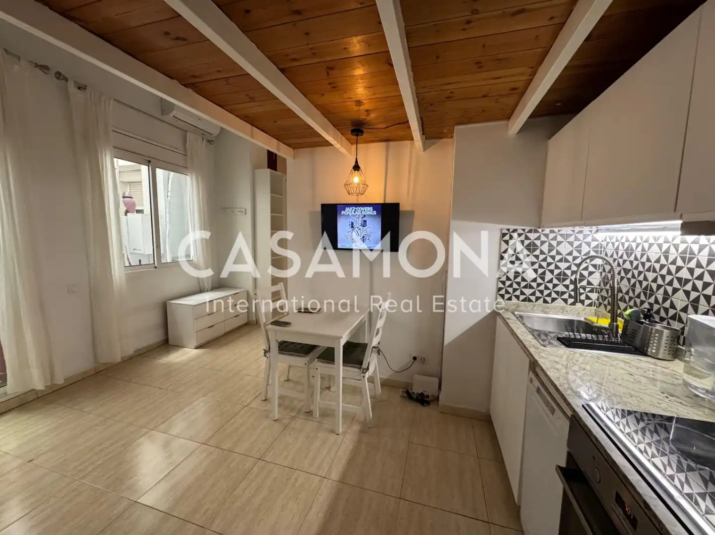 Apartament amb terrassa en venda a Ciutat Vella, imagen 2