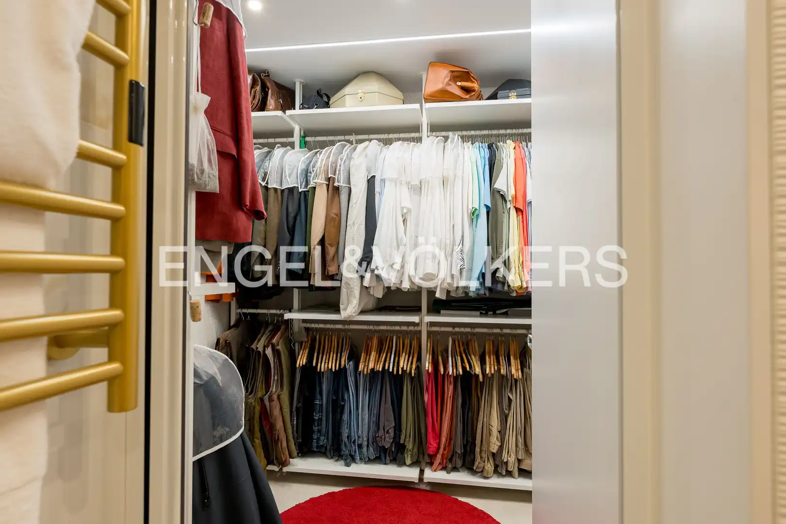 Houses for sale in Madrid  with Air Conditioner, Heating and Private garden