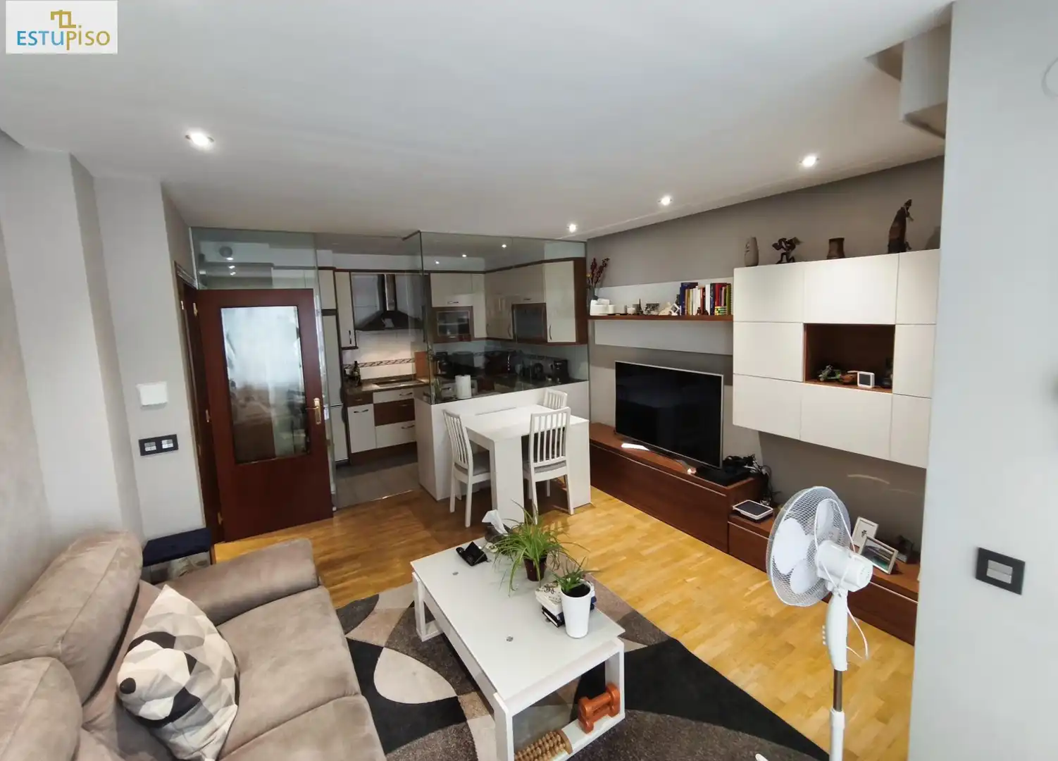Living room of Flat for sale in Salburua - Arantzabela