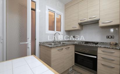 Kitchen of Flat for sale in  Barcelona Capital  with Heating and Balcony