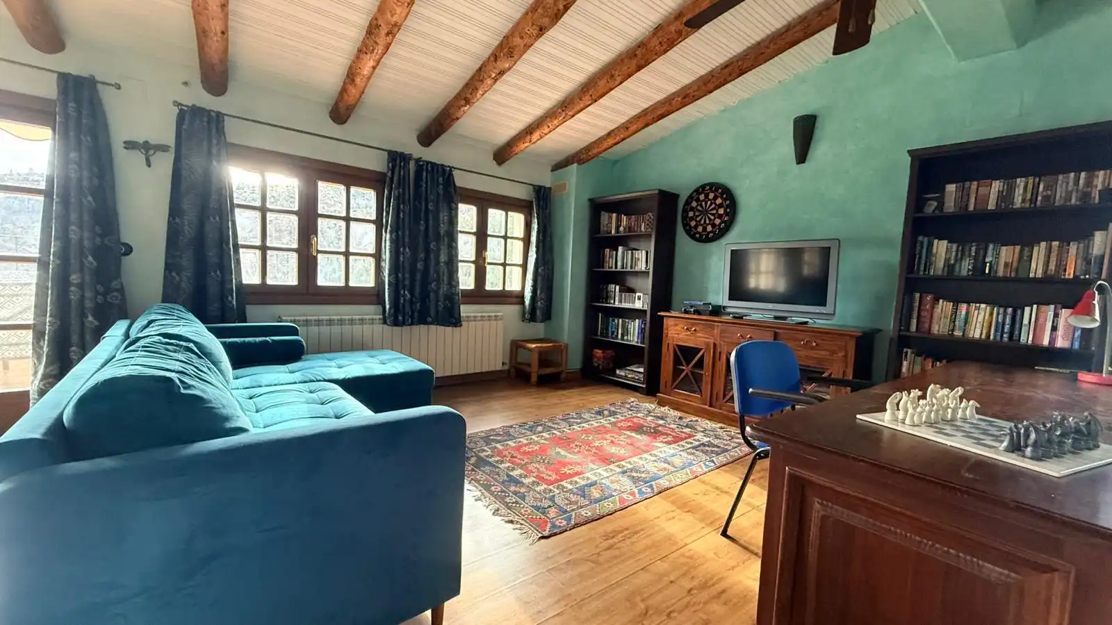 Sala de estar de Casa adosada en venta en Castellote con Calefacción, Terraza y Trastero