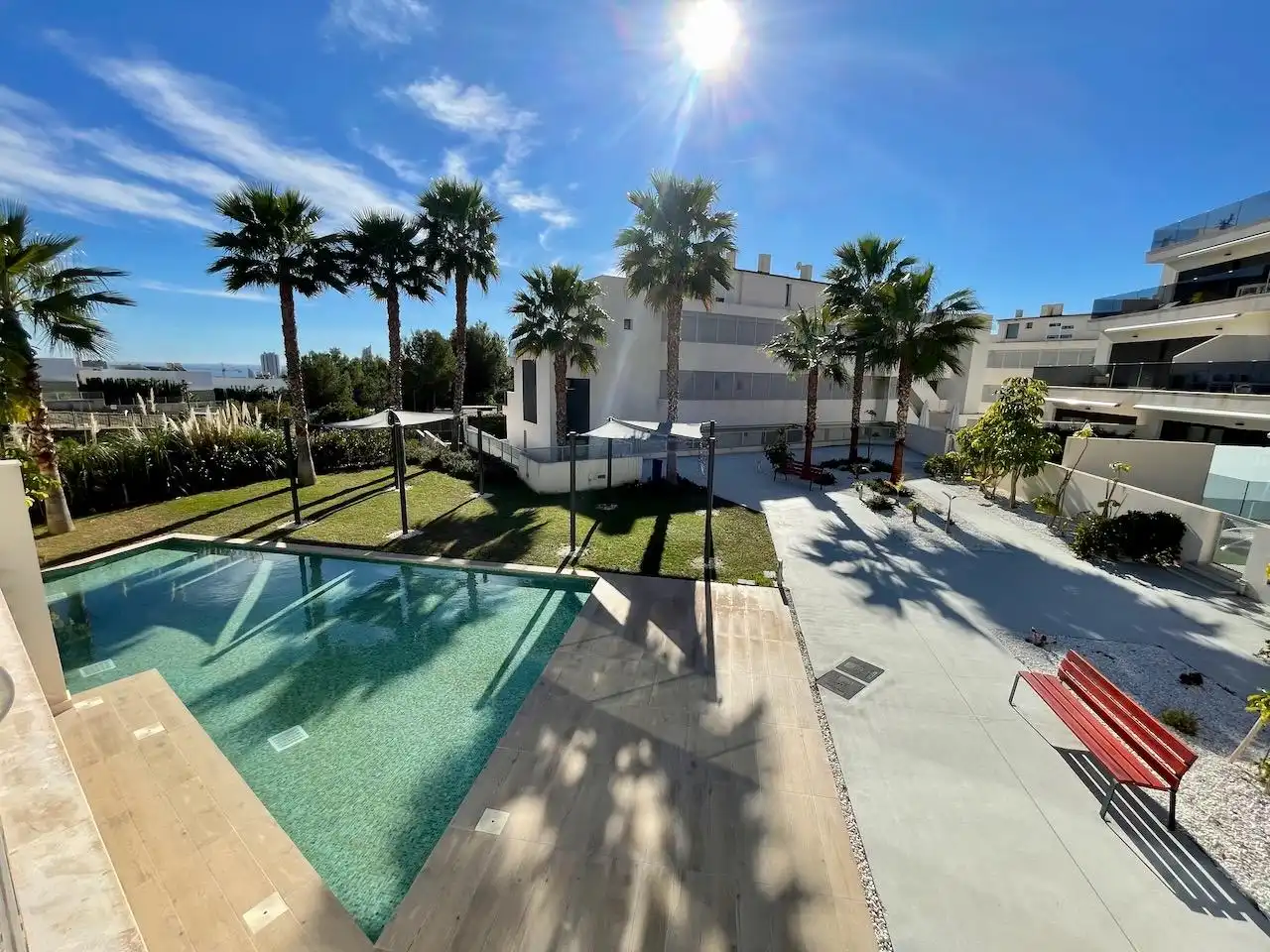 Schwimmbecken von Wohnung zum Verkauf in Finestrat mit Klimaanlage, Heizung und Terrasse