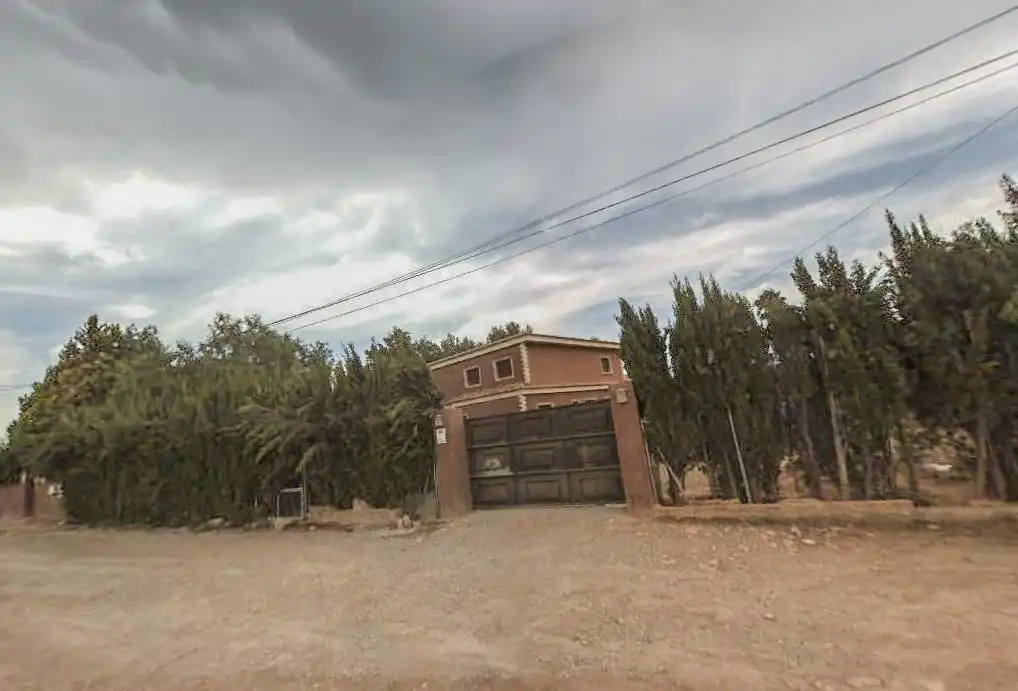Vista exterior de Casa o xalet en venda en Llíria amb Jardí privat