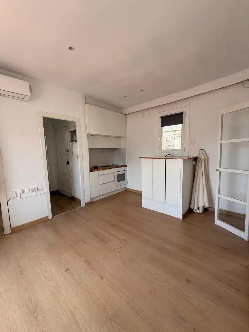 Kitchen of Attic for sale in Barcelona  with Air Conditioner, Heating and Parquet flooring