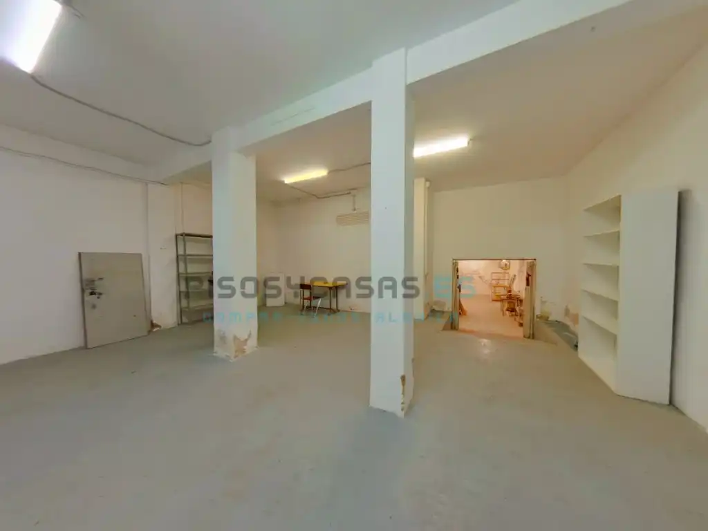 Geschaftsraum zum Verkauf in Zaragoza