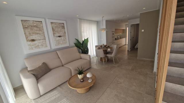 Casa adosada en Venta en Pilar de la Horadada ciudad