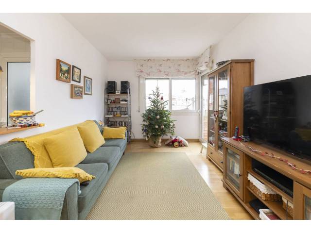 Piso en Venta en Calle Ausiàs March en Gràcia