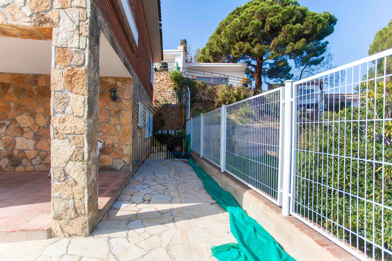 Casa amb terrassa en venda a Canyelles, imagen 5