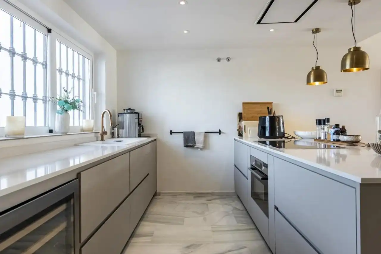 Casa a schiera con terrazza in vendita a Estepona Pueblo, imagen 13
