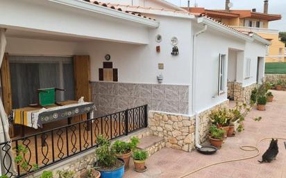 Vista exterior de Casa o xalet en venda en La Pobla de Montornès   amb Calefacció, Jardí privat i Terrassa