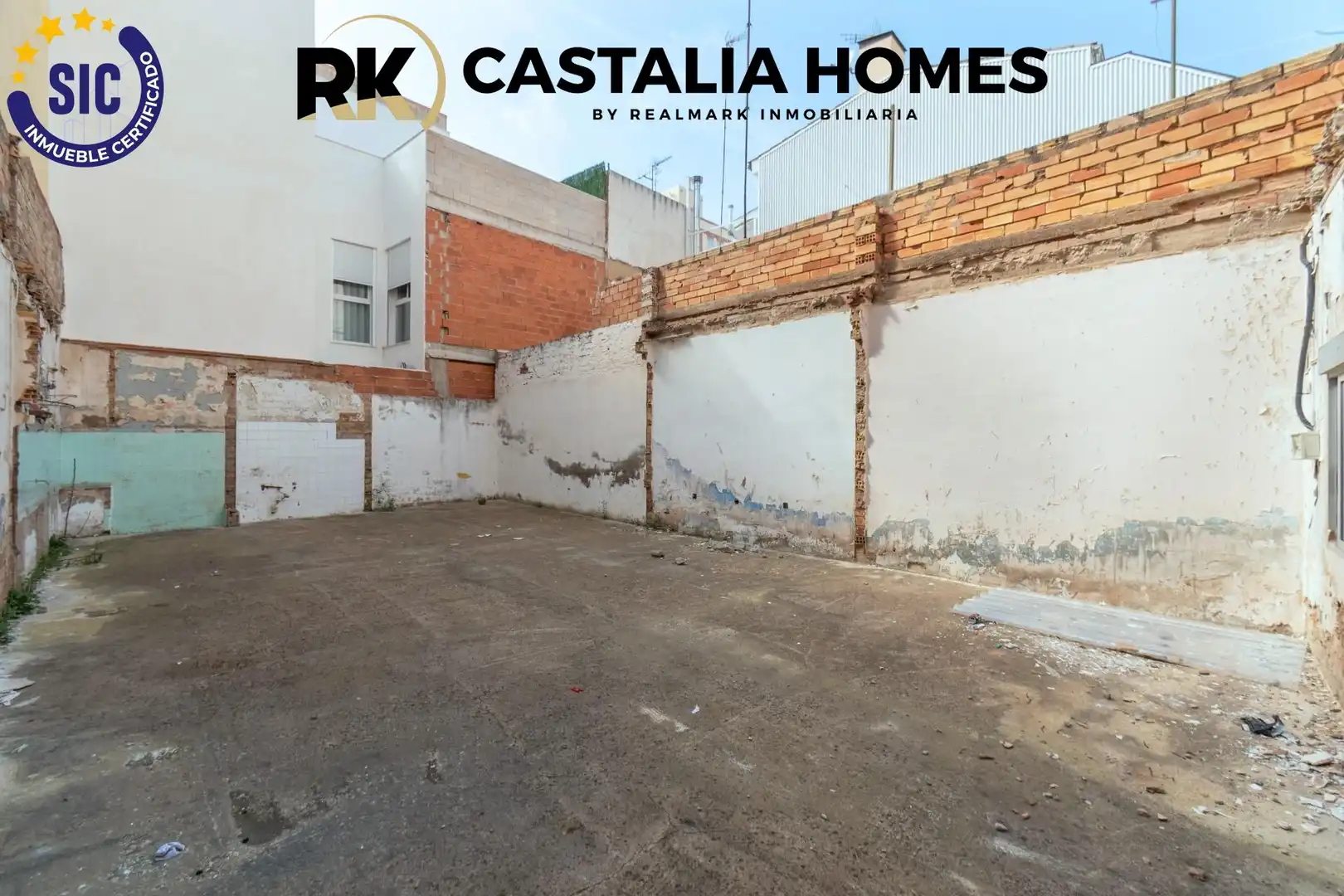 Vista exterior de Residencial en venta en Castellón de la Plana / Castelló de la Plana