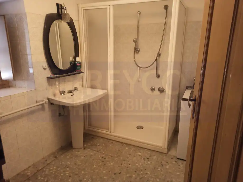 Bathroom of Houses for sale in Huércanos