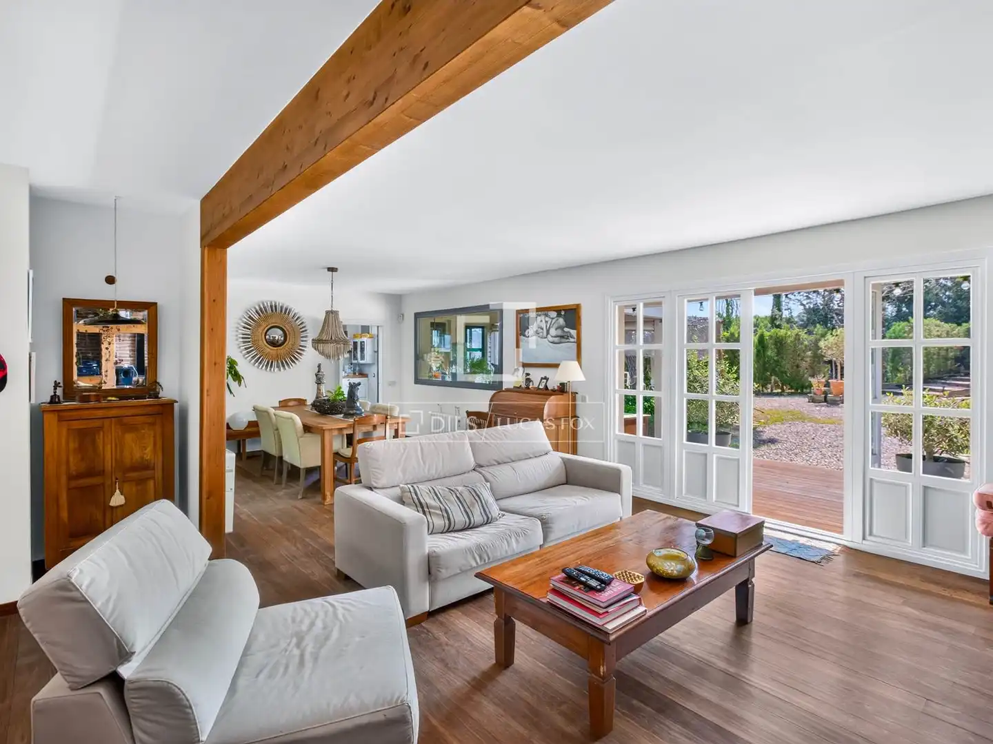 Sala de estar de Finca rústica en venta en Vallromanes con Calefacción, Jardín privado y Parquet