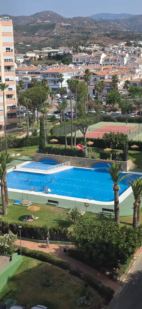 Study for rent in Avenida Europa, 82, Centro Internacional