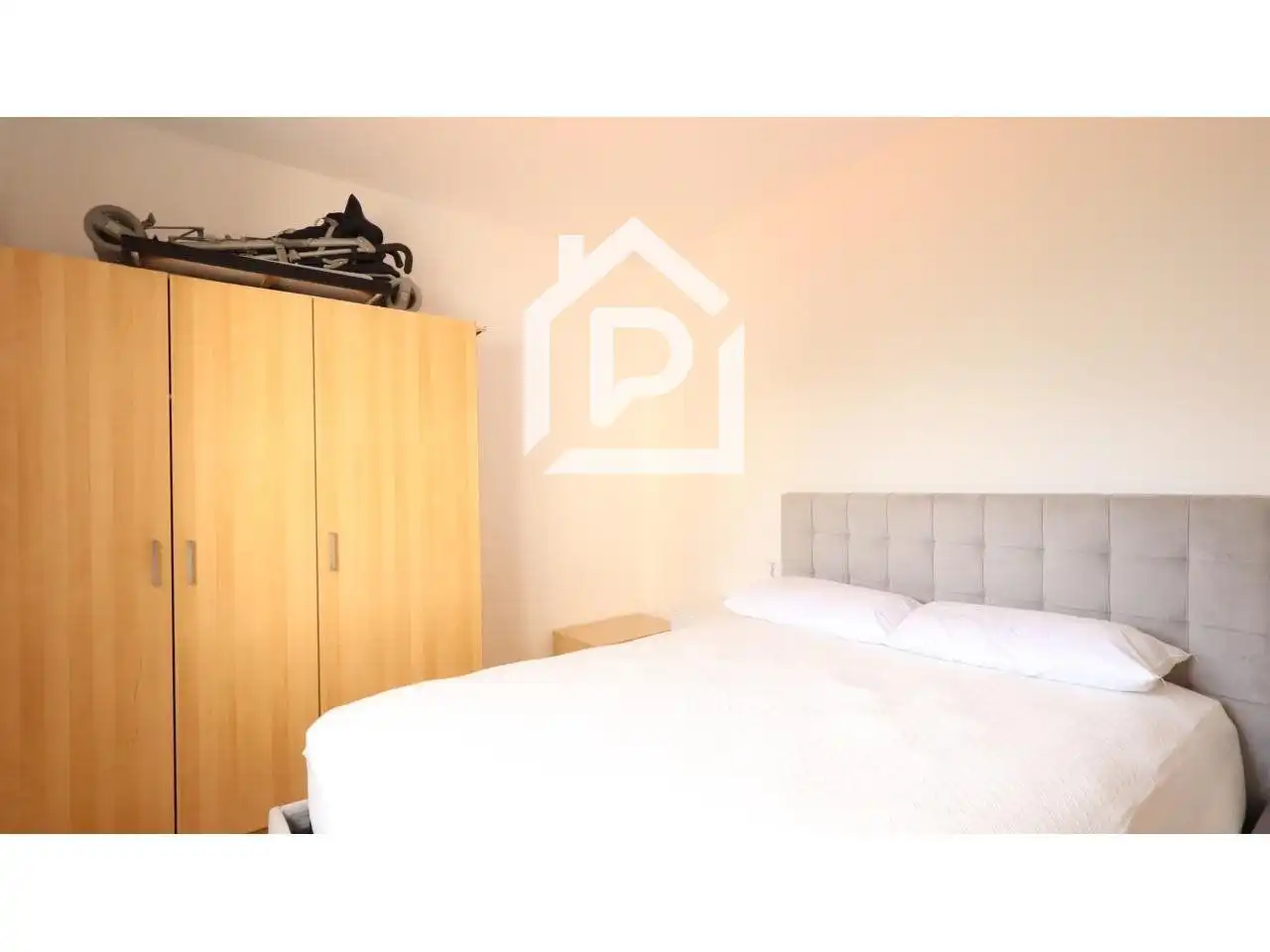 Schlafzimmer von Wohnung zur Miete in El Port