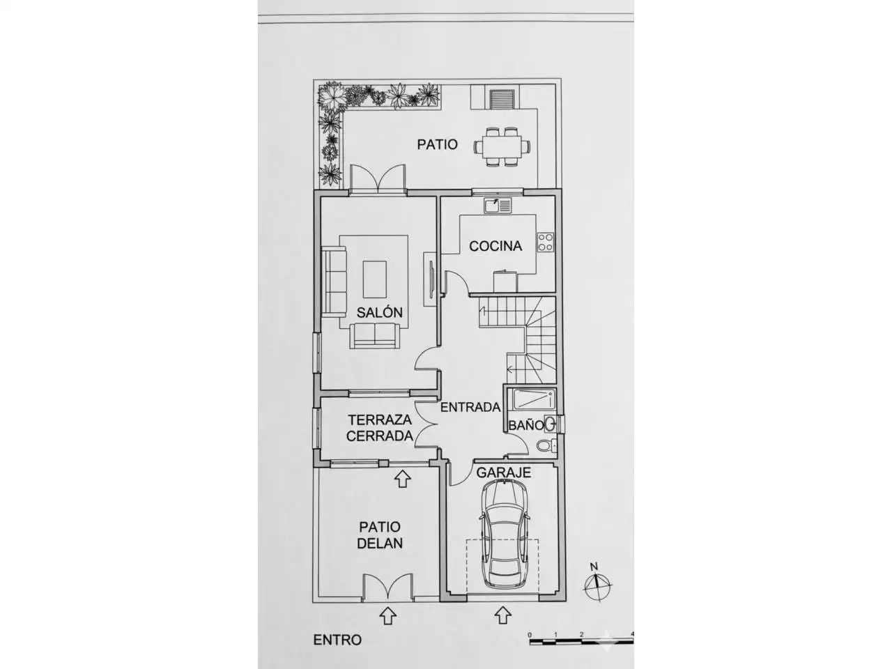 Einfamilien-Reihenhaus zum Verkauf in Ocaña mit Heizung, Privatgarten und Möbliert