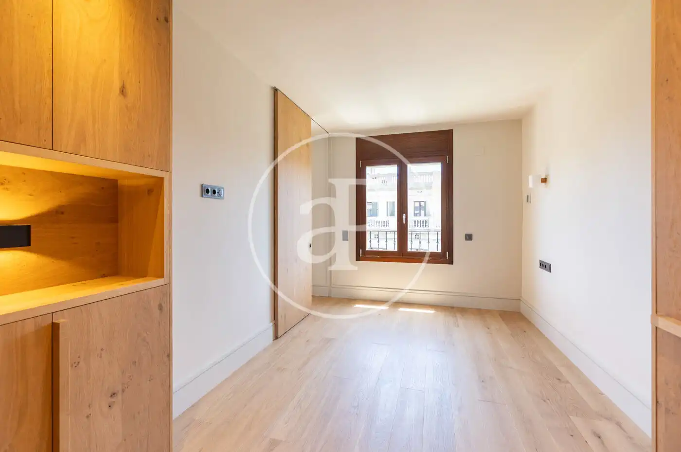 Dormitori de Pis en venda en Barcelona amb Aire condicionat, Calefacció i Terrassa
