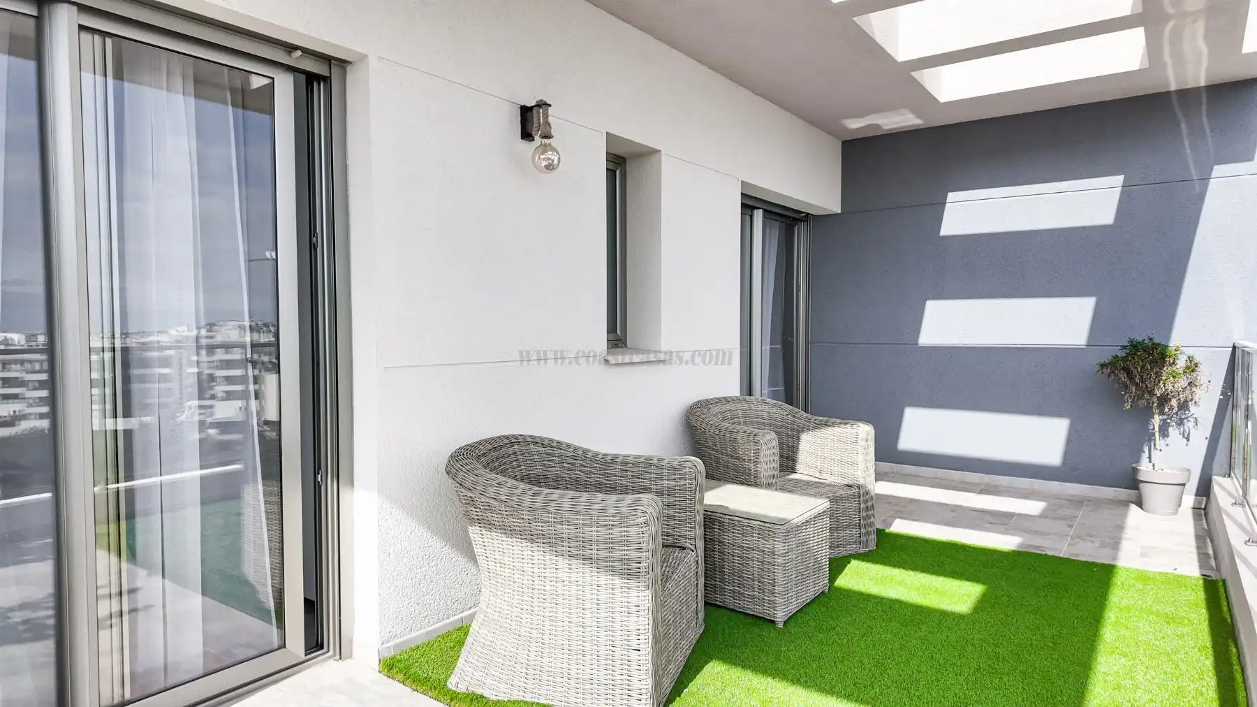 Terrassa de Dúplex en venda en Orihuela amb Aire condicionat, Calefacció i Piscina comunitària