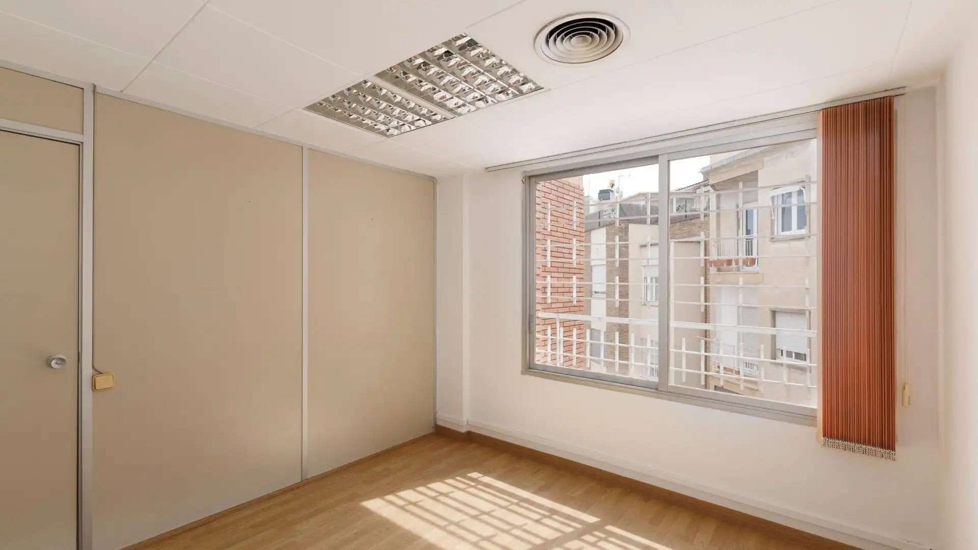 Büro zur Miete in Barcelona mit Klimaanlage
