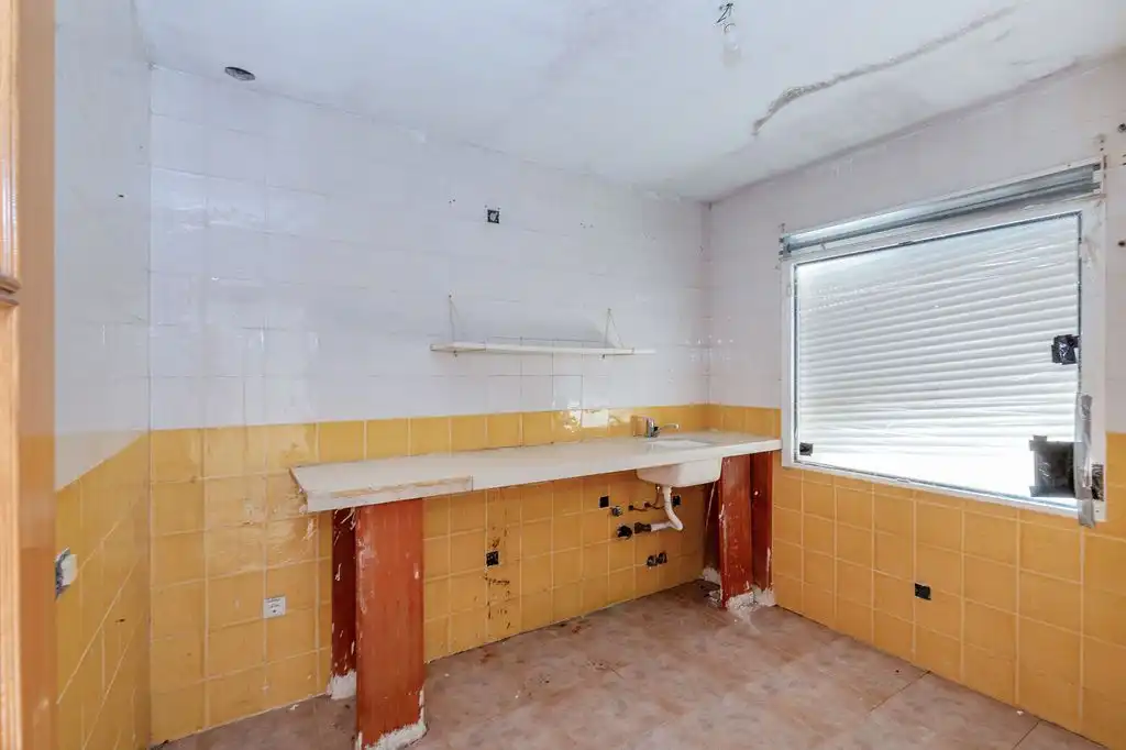 Houses for sale in Calle Miragredos, 3, Otero