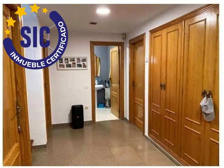 Houses for sale in Torrent  with Air Conditioner, Heating and Private garden