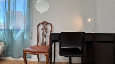 Foto 5 de Habitación en Calle de Santa Julia, 12, San Diego, Madrid Capital