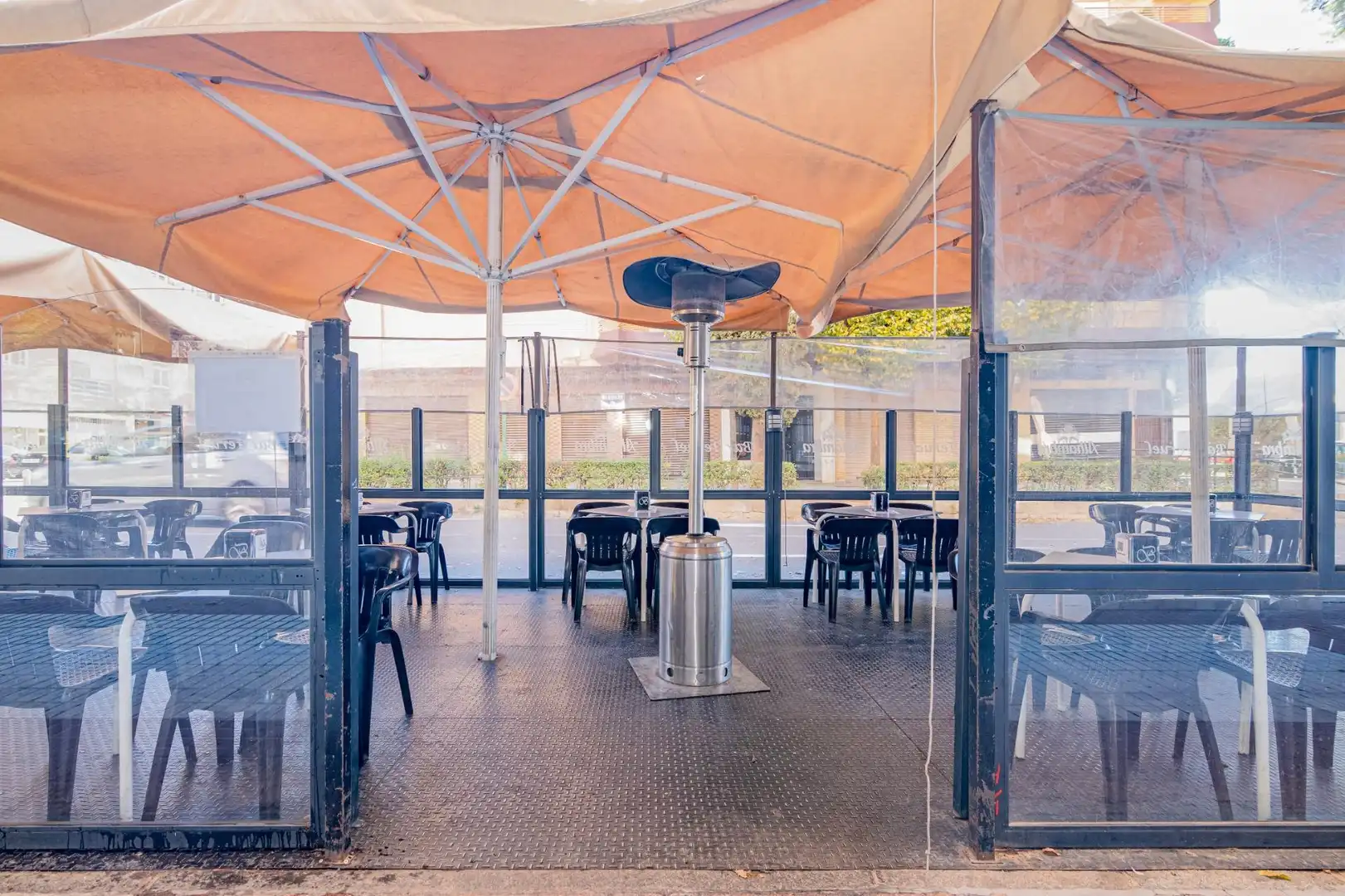 Business premises for transfer in Calle Salmón, imagen 5