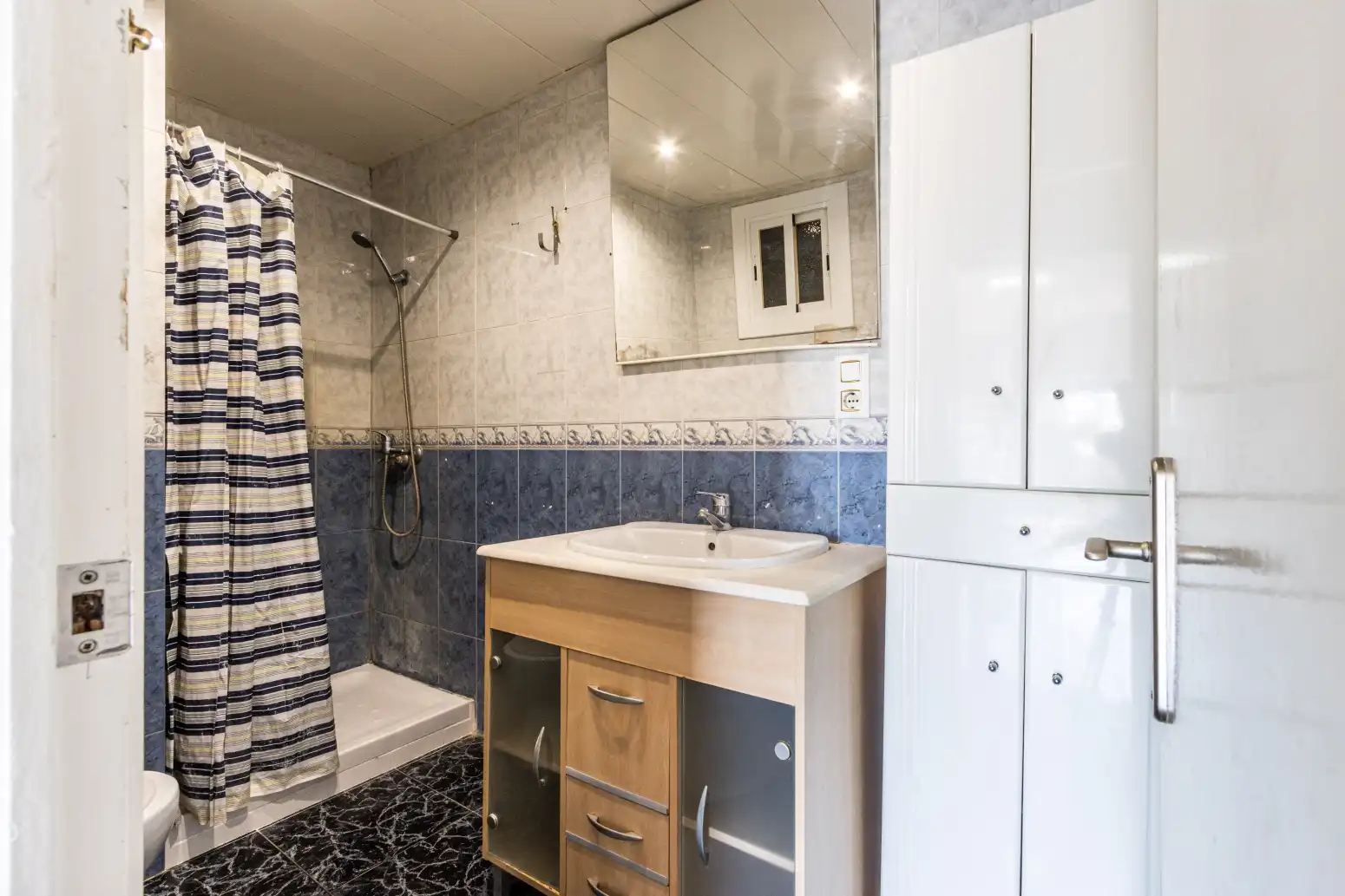 Baño de Piso en venta en Terrassa con Aire acondicionado y Balcón
