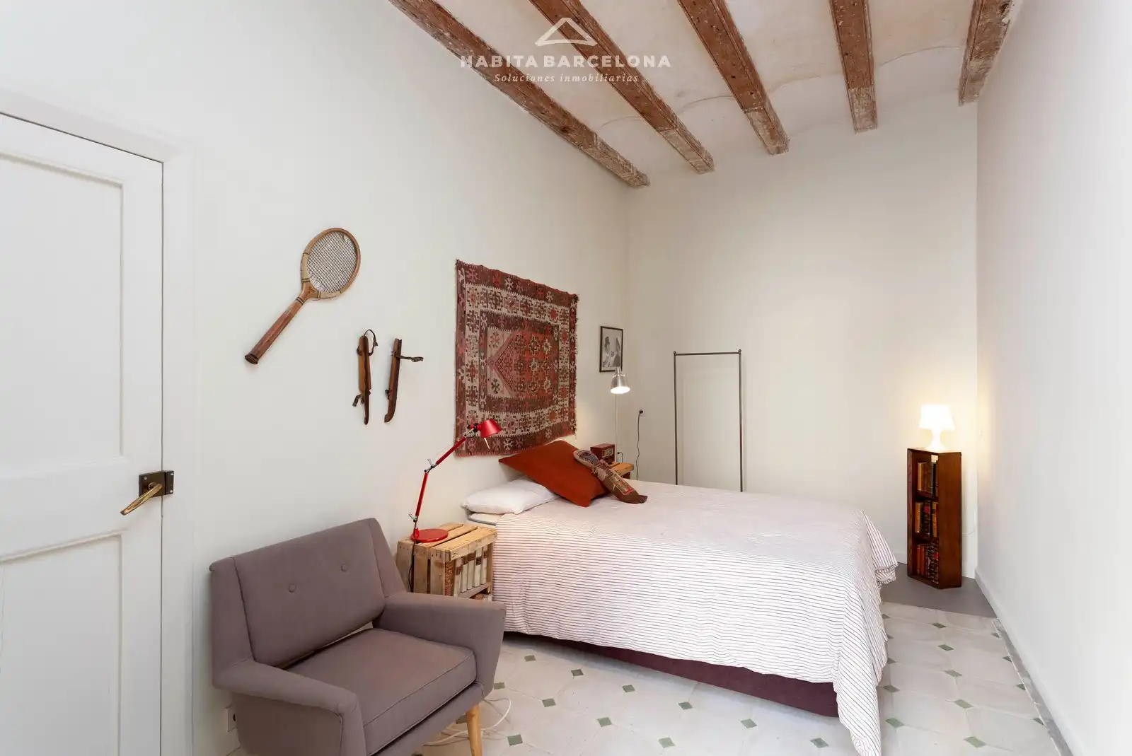 Appartamento con terrazza in vendita a Carrer dels Banys Nous, imagen 14