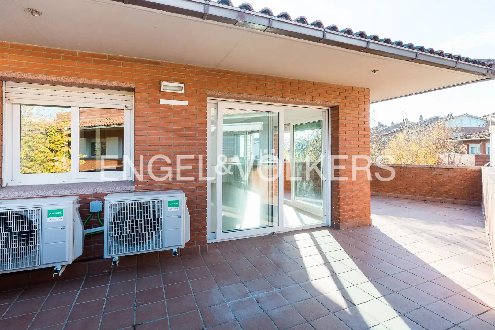 Terrassa de Pis de lloguer en Sant Cugat del Vallès amb Aire condicionat, Calefacció i Parquet
