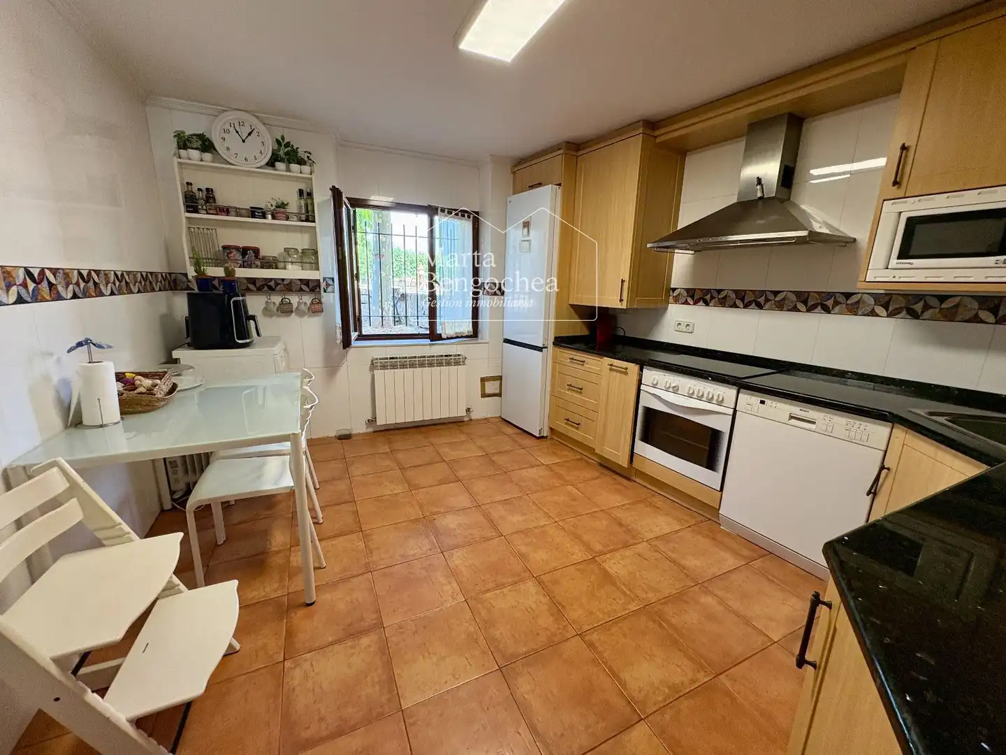 Cocina de Casa o chalet en venta en Vitoria - Gasteiz con Calefacción