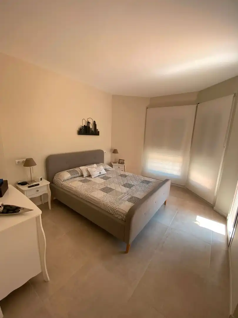 Habitación de Casa adosada en venta en Torremolinos con Aire acondicionado, Jardín privado y Terraza