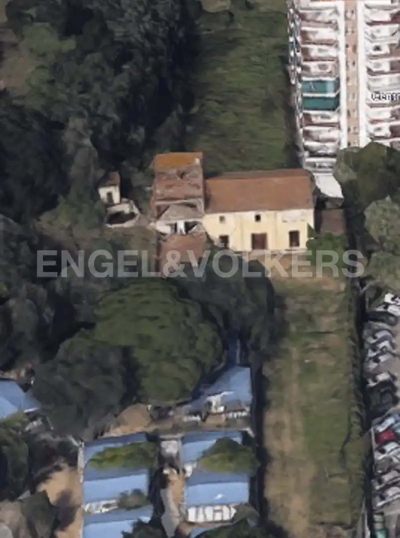 Residential land for sale in Calella