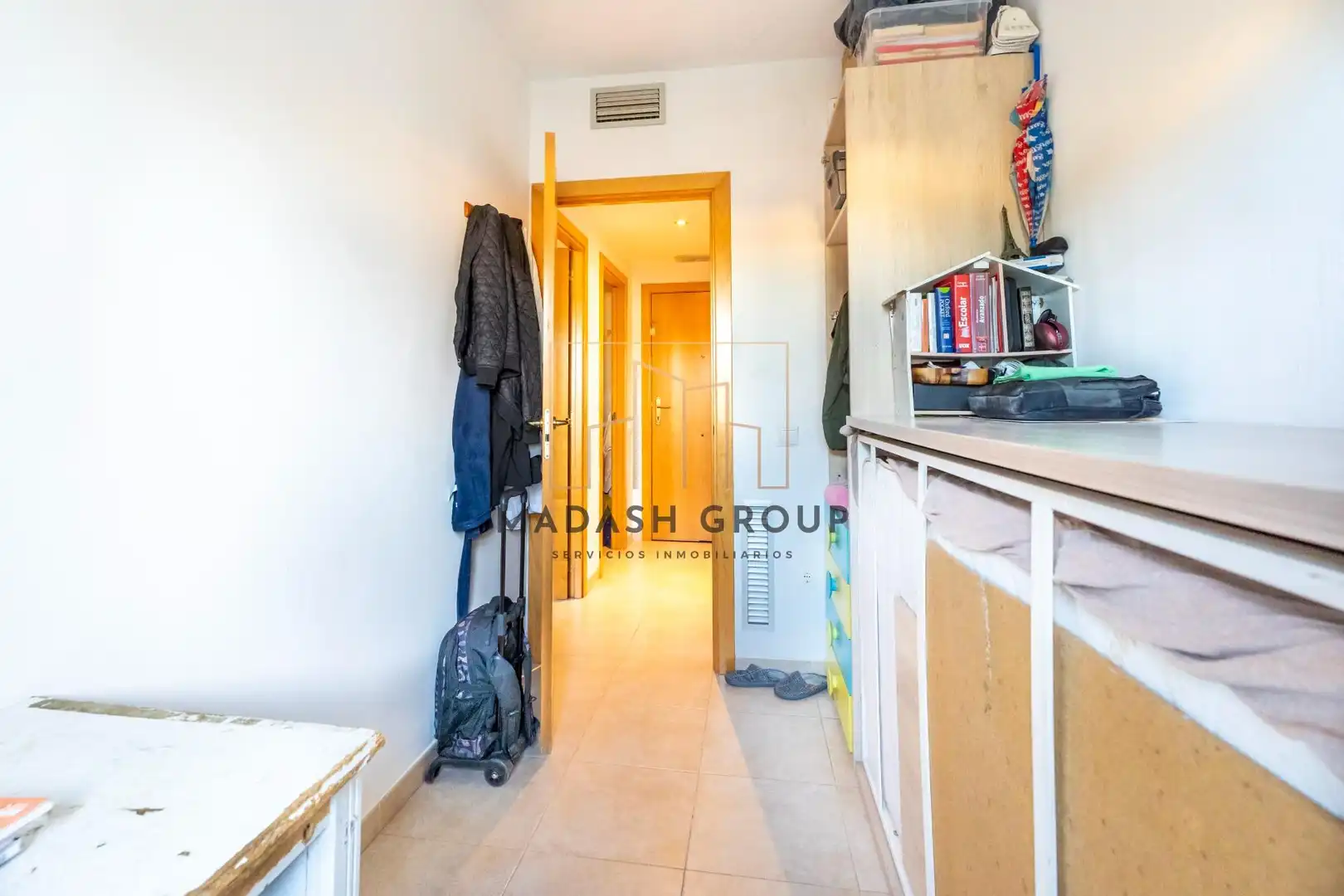 Dachboden zum Verkauf in Reus mit Klimaanlage, Heizung und Terrasse