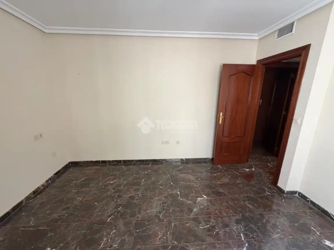 Wohnung zum Verkauf in Jaén mit Terrasse