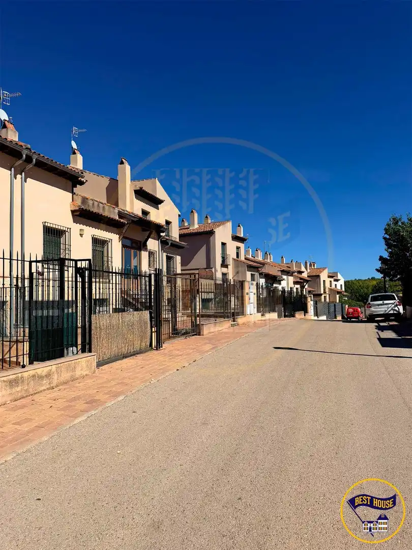 Reihenhaus mit Terrasse zum Verkauf in Calle RIO (ARCAS), imagen 34