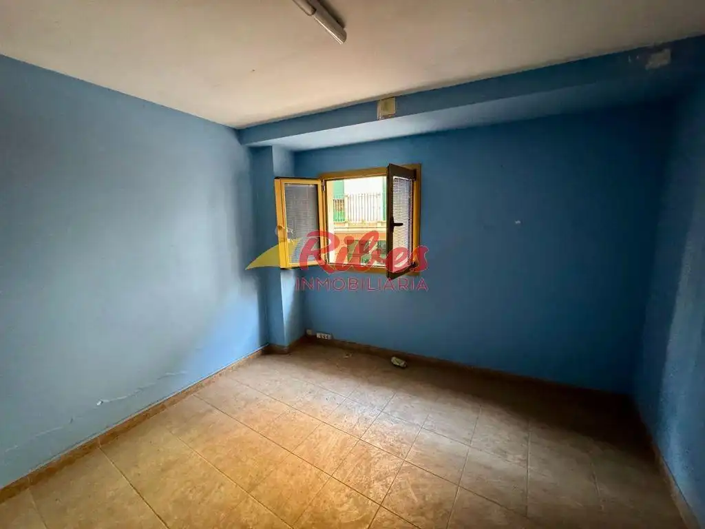 Business premises for sale in Casc Urbà, imagen 5