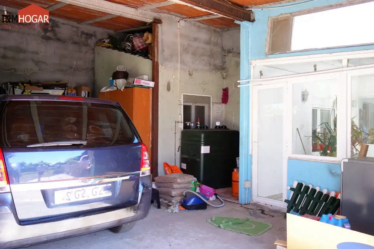 Parkplatz von Country house zum Verkauf in Ávila mit Privatgarten, Terrasse und Abstellraum