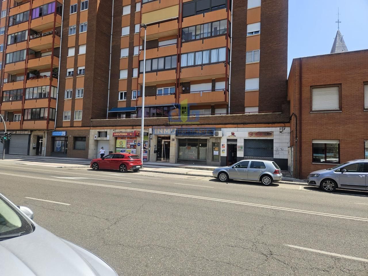 Exterior view of Premises for sale in León Capital   with Air Conditioner