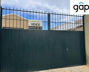 Exterior view of Industrial buildings for sale in Villares del Saz