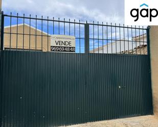 Exterior view of Industrial buildings for sale in Villares del Saz