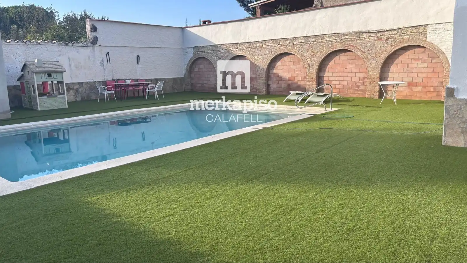 Schwimmbecken von Haus zum Verkauf in Sant Sadurní d'Anoia mit Heizung, Terrasse und Abstellraum