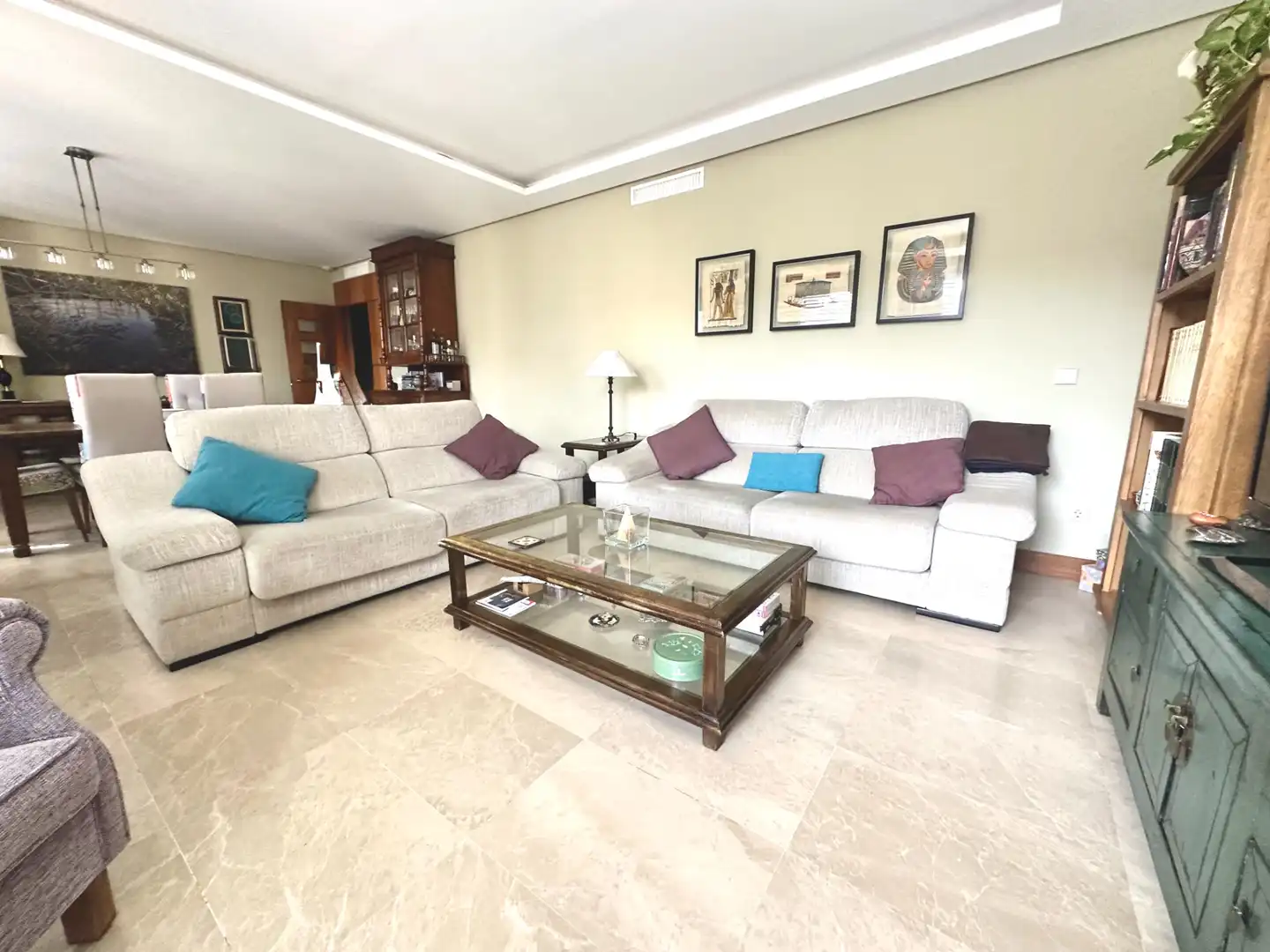 Living room of Flat for sale in Madrid  with Air Conditioner, Heating and Storage room