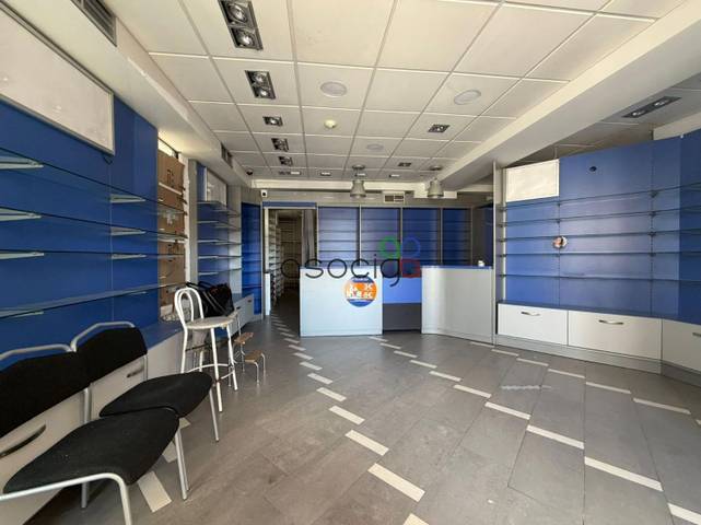 Local comercial en Venta en PEDRO SANZ VÁZQUEZ en Constitución - Balconcillo