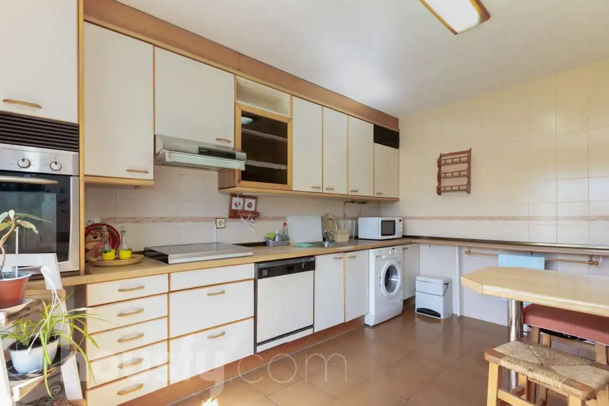 Cocina de Casa o chalet en venta en Azuqueca de Henares con Calefacción, Jardín privado y Terraza