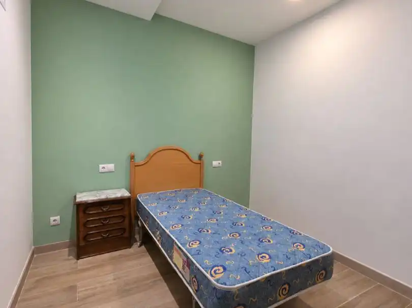 Dormitori de Pis en venda en Oviedo 