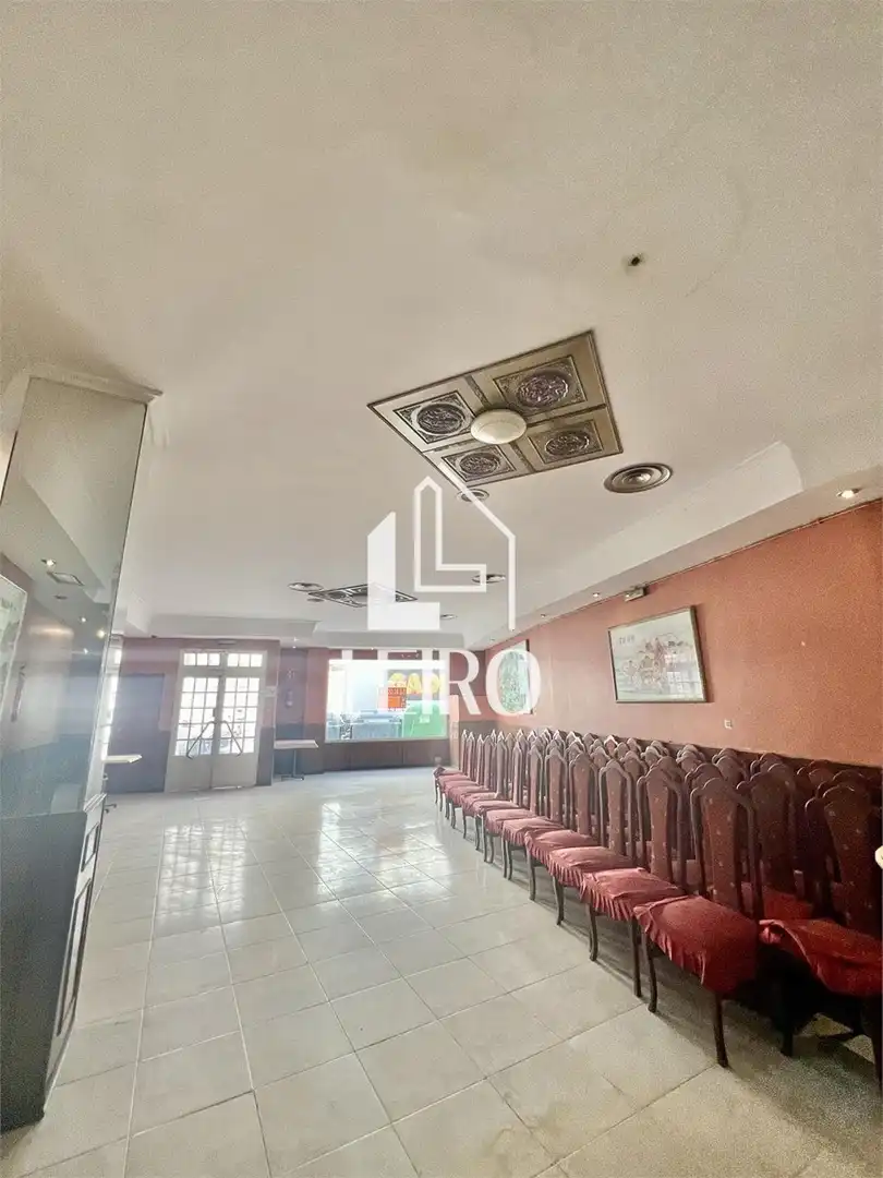 Local comercial de lloguer a Vilagarcía, imagen 4