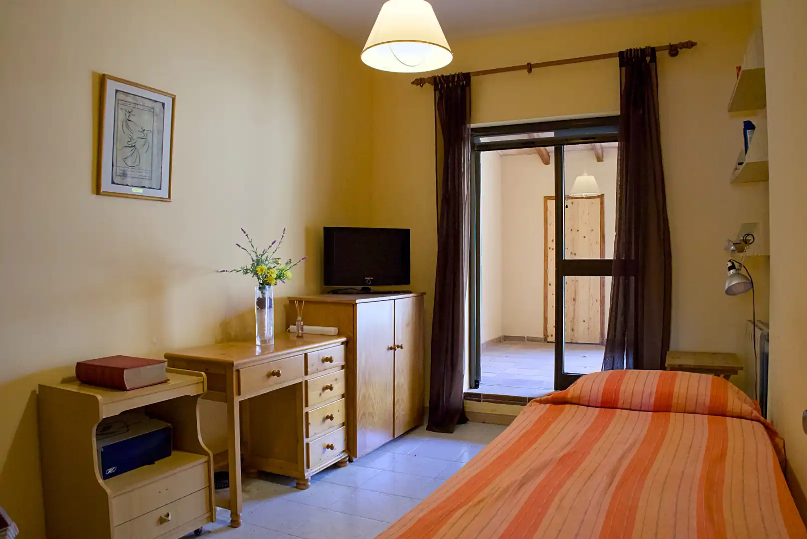 Casa aparellada amb terrassa en venda a Carrer dels Sestadors, imagen 20