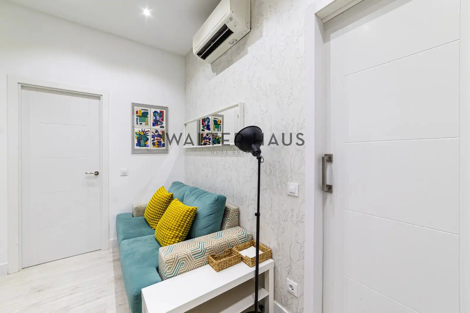 Balcony of Flat for sale in Madrid  with Air Conditioner, Furnished and Oven